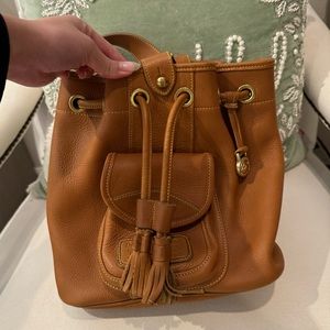 Dooney & Burke bucketbag